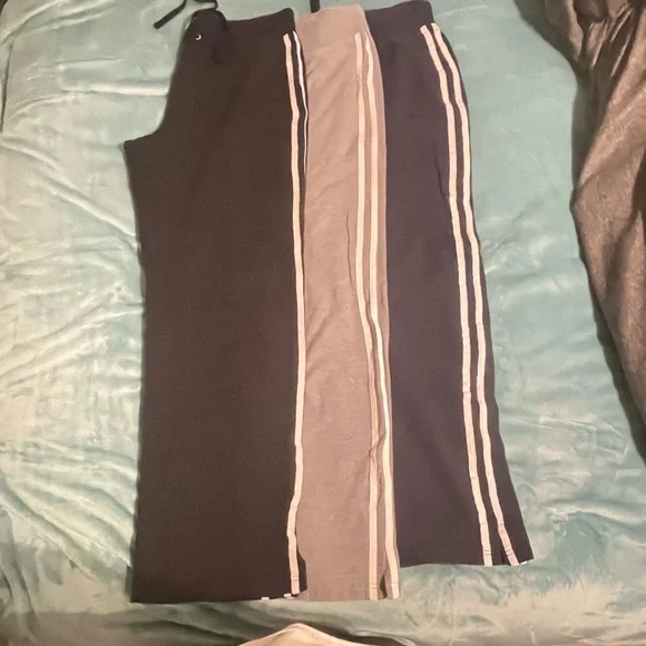 Sweatpants - Picture 2 of 2